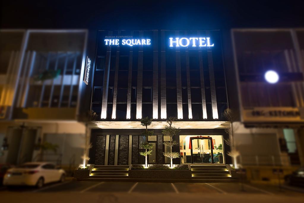 The Square Hotel Skudai Exterior foto